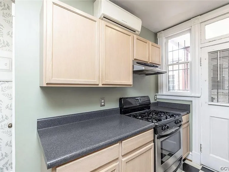 507 N Arthur Ashe Blvd #12 — Photo 6