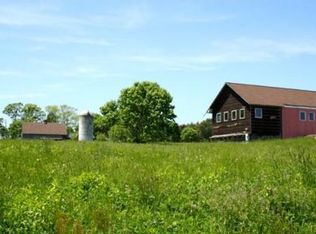 337 Old Fall River Rd, Dartmouth, MA 02747