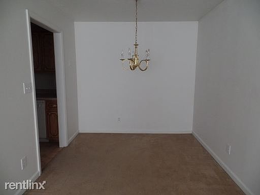 3rd image of 2112 Ringgold Ct APT C