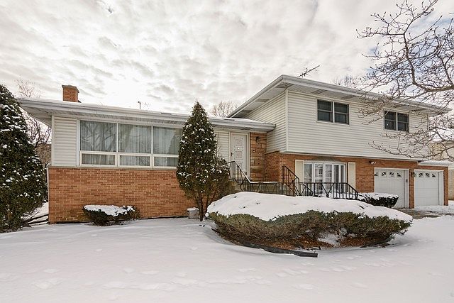 1st image of 2928 Briarwood Dr W