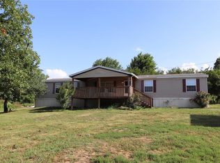 17401 Oregon Rd, Phillipsburg, MO 65722