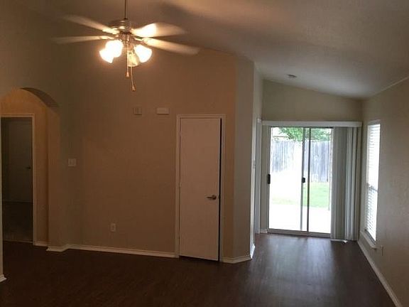 2nd image of 6004 Melanie Dr