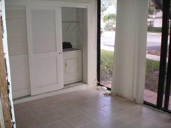 4th image of 4702 Carambola Creek #2783