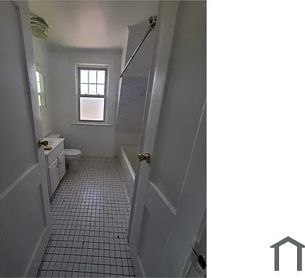 2 bed, $1,900 — Photo 2