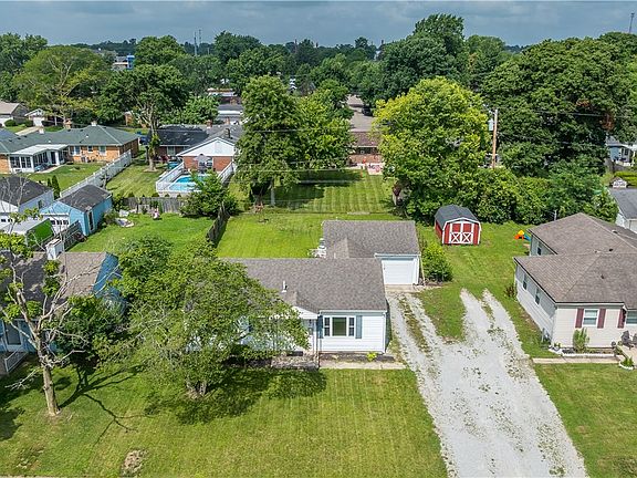 5th image of 47 Kiser Dr