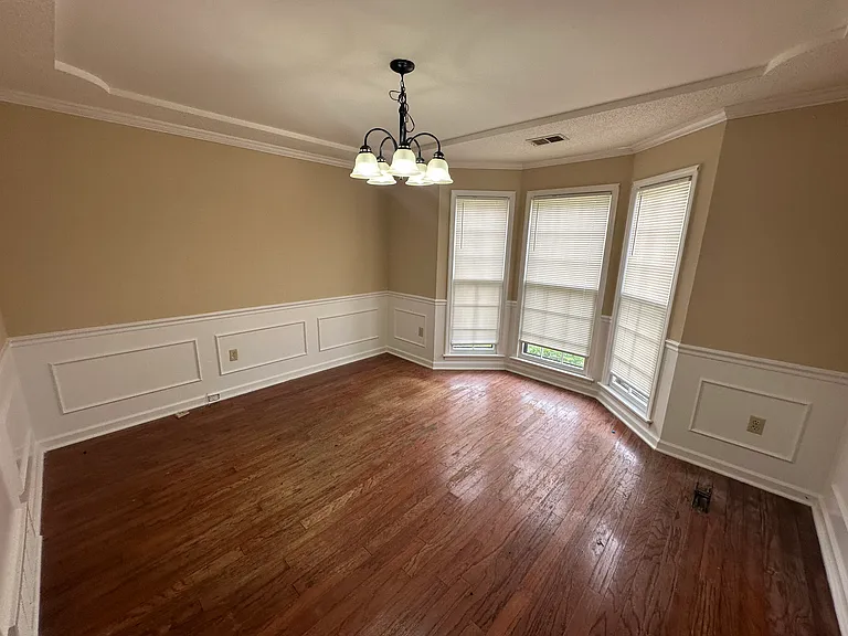 2787 Lanthorn Dr — Photo 10