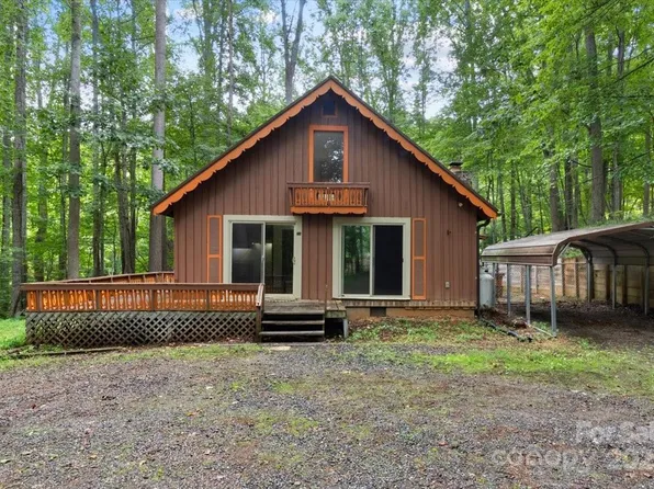 215 Byrd Mountain Estates Rd, Burnsville, NC 28714