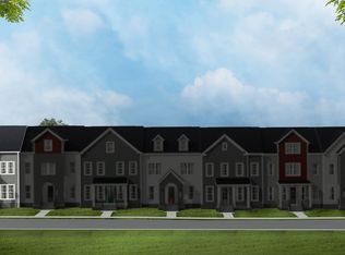 9615 Grant Ave, Manassas, VA 20110