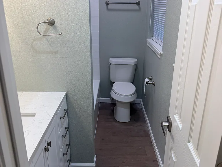 1605 Marguerite Ln — Photo 16