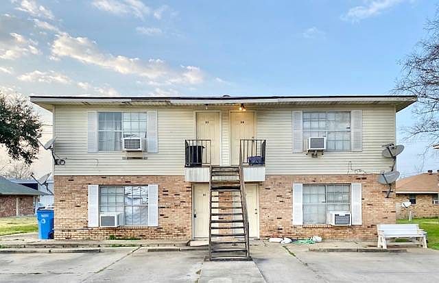 2nd image of 514 Saint Lucy St