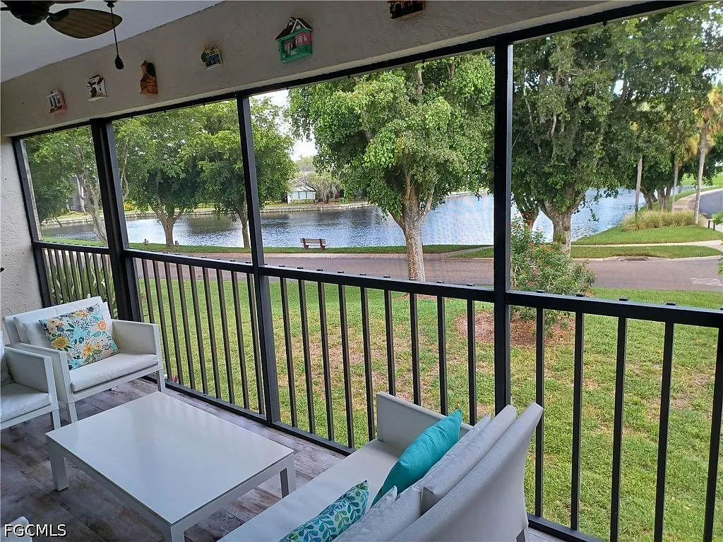 3 bed, 2.0 bath, 1572 sqft, $5,500 — Photo 3
