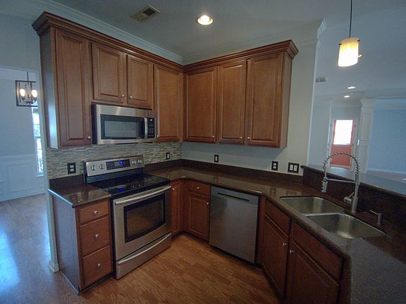 2nd image of 5004 Blair Rd