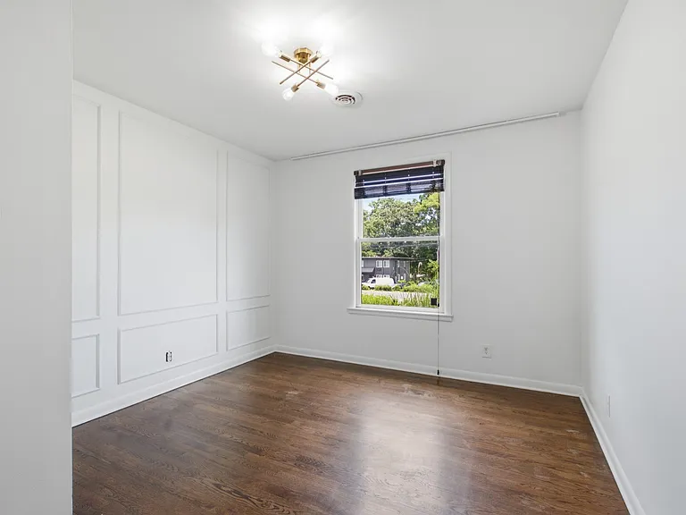 547 Harding Pl — Photo 23