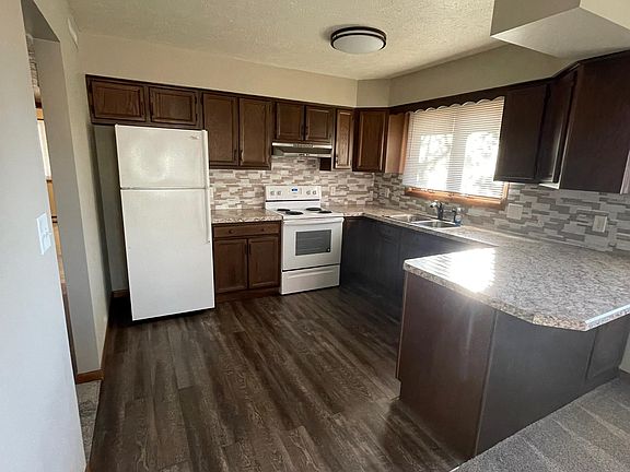 2nd image of 443 South St #1