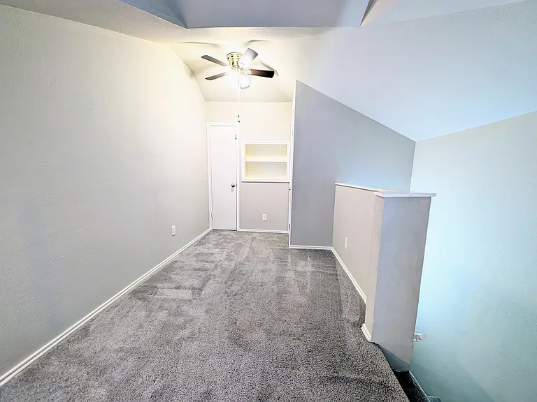 507 Lee Dr — Photo 24