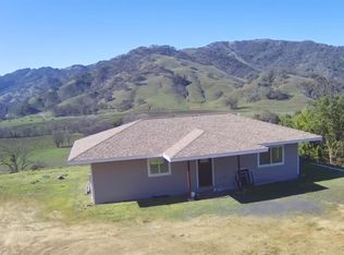900 McNab Ranch Rd, Ukiah, CA 95482