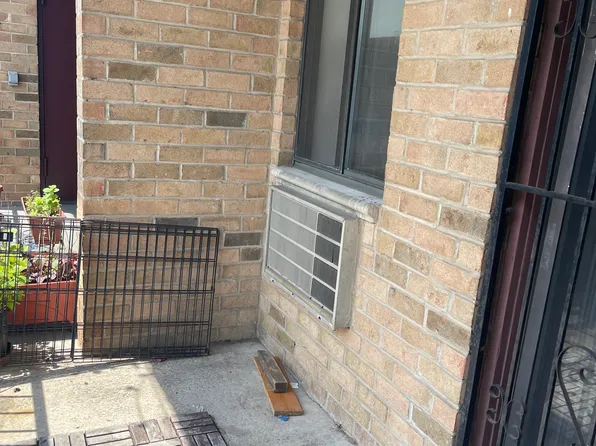 143 Bay 20th Street image 10 of 11