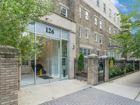 126 Delaware Avenue image 3 of 26