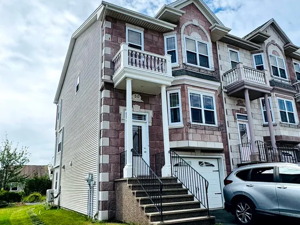 50 Bosun Run, Halifax, NS B3M 4W4