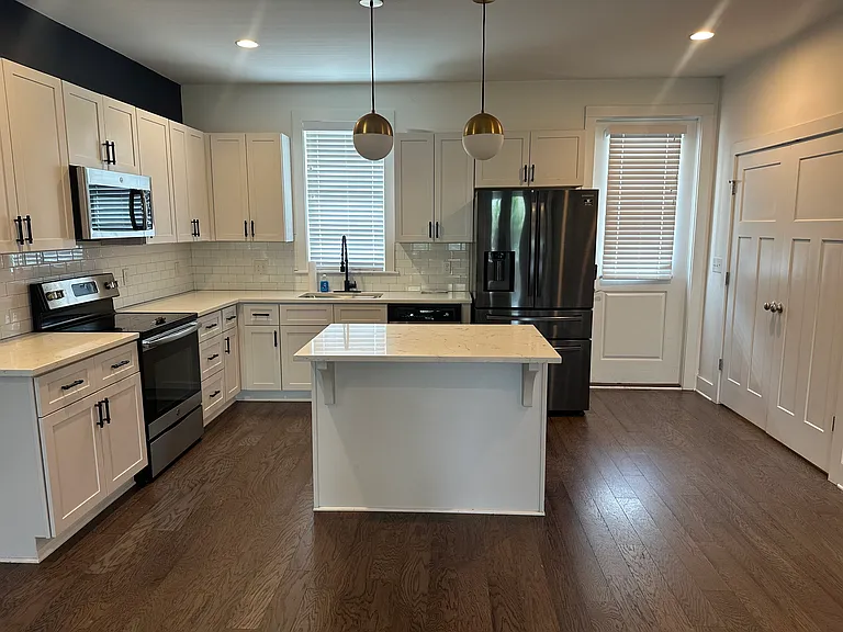 739 Mill Creek Meadow Dr — Photo 2