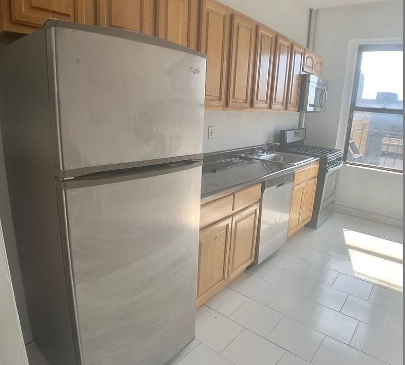 1st image of 128 Fort Washington Ave #7II