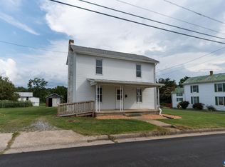 816 Newtown Rd, Elkton, VA 22827