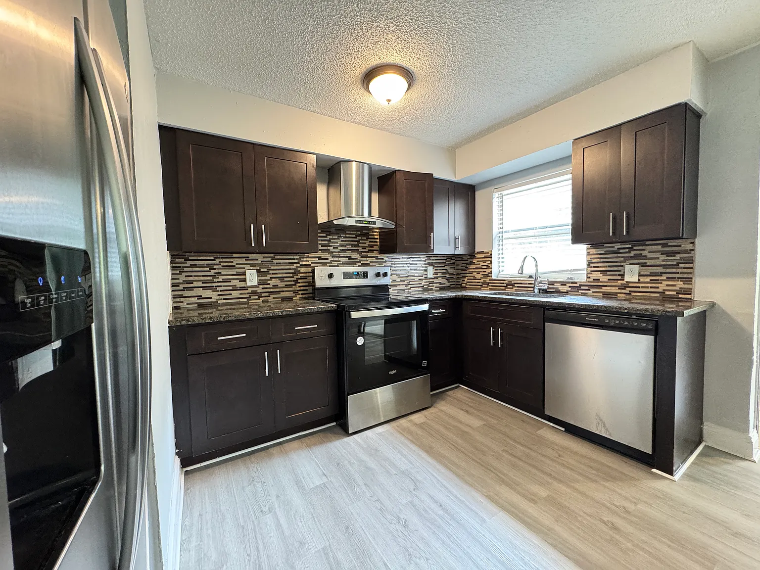 4 bed, 1545 sqft, $2,000 — Photo 3