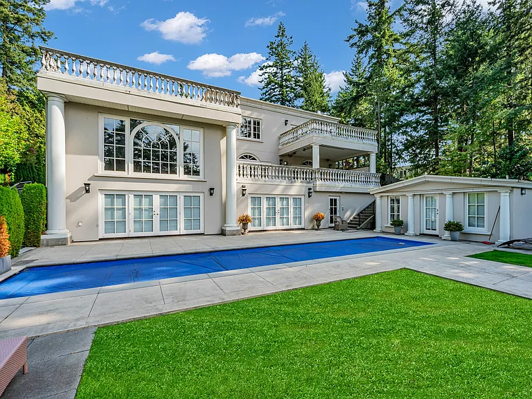 6089 Gleneagles Dr — Photo 34