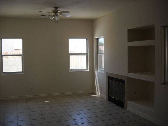 5th image of 20817 Lakeview Dr