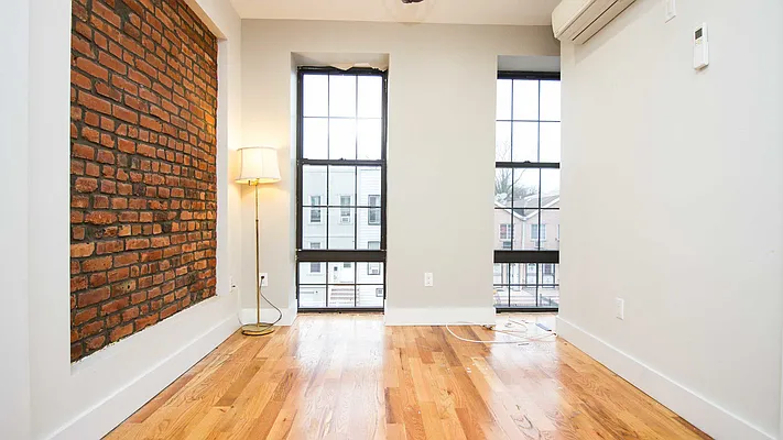 Rented by Nooklyn NYC LLC | media 5
