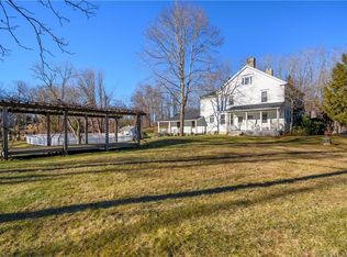 122 Whisconier Rd, Brookfield, CT 06804