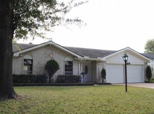 9611 Windswept Ln, Houston, TX 77063