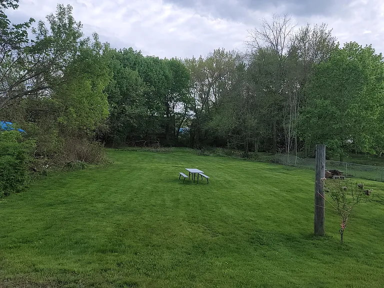 13 Hartley St #4 — Photo 7