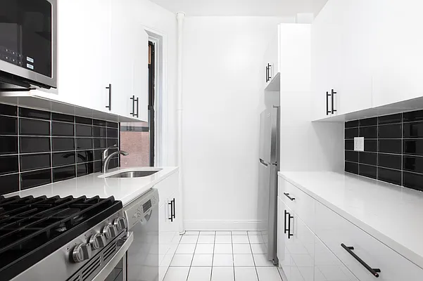 Rented by Platinum Properties | media 5