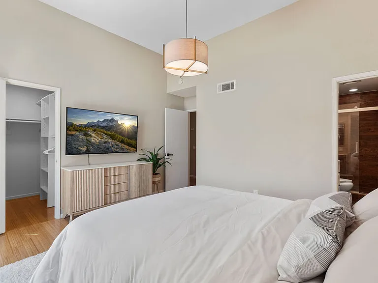 2024 S Bon View Ave #C — Photo 20