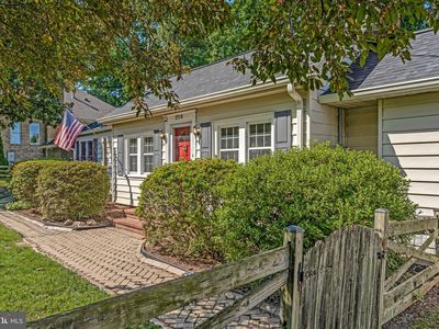 2718 Pioneer Ln, Falls Church, VA, 22043