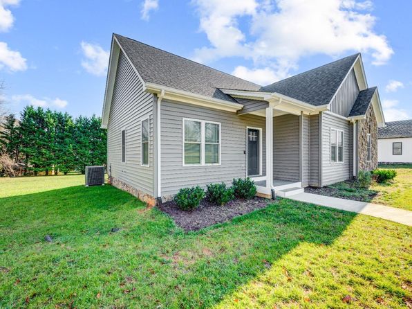 36 Porter Ln, Forest, VA 24551