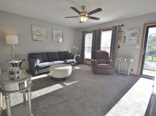 7907 Brookridge Ln, Louisville, KY 40219