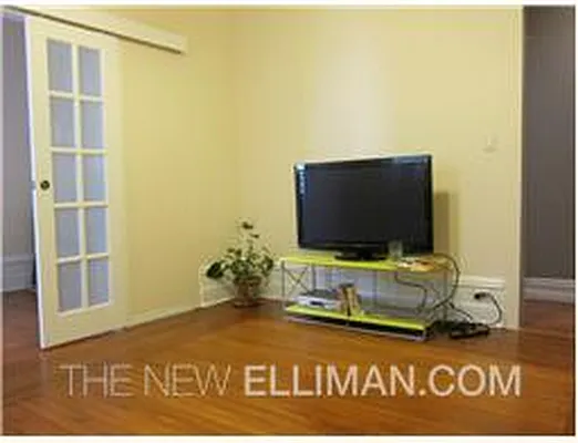 Sold by Douglas Elliman | media 19