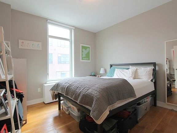 4th image of 224 Wythe Ave APT 72C