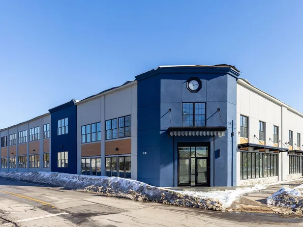 The Residence at 1555 Elm, 1555 Elm St #222, Manchester, NH 03101