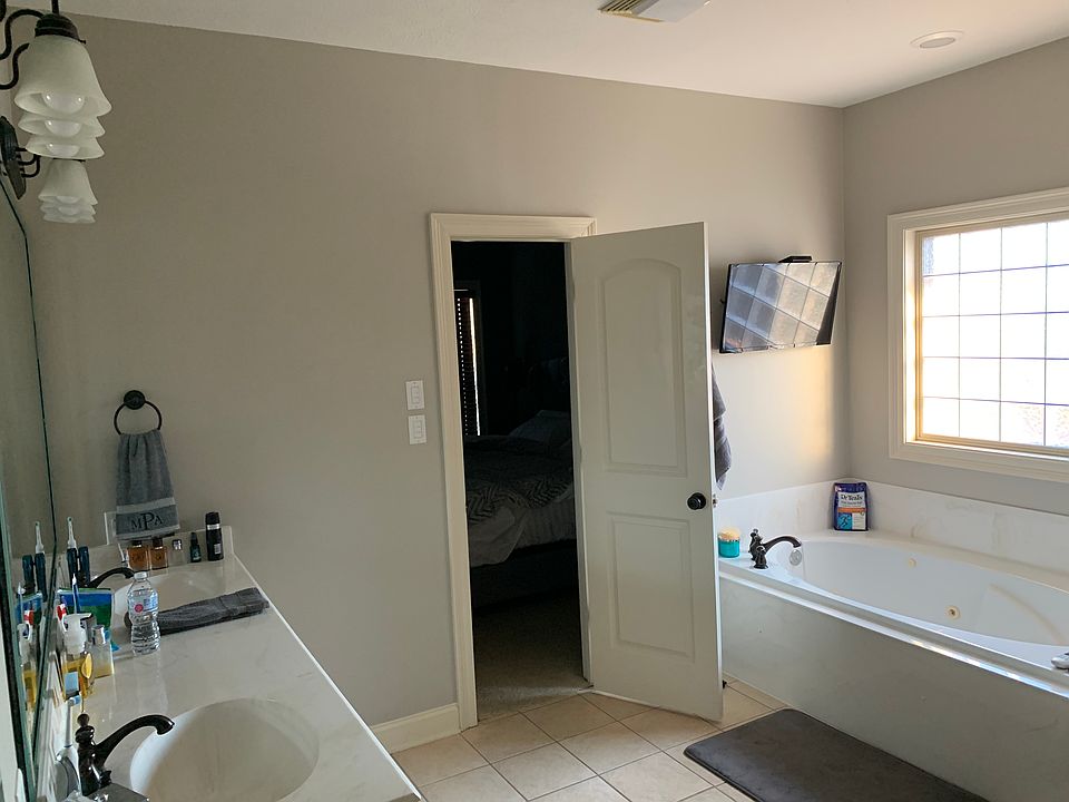 1st image of 5956 Toria Dr