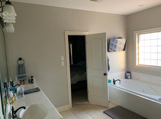 5956 Toria Dr, Alexandria, LA 71303