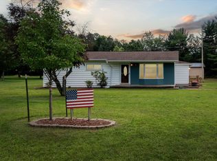 17575 McKinley Rd, Big Rapids, MI 49307
