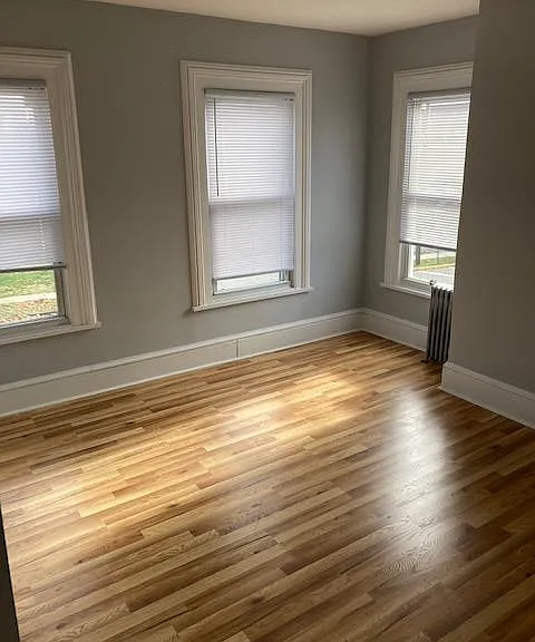 129 Union St — Photo 3
