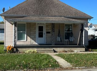 831 N Arthur St, Rushville, IN 46173