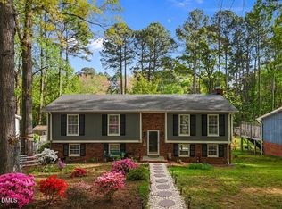 5404 Fieldstone Dr, Raleigh, NC 27609