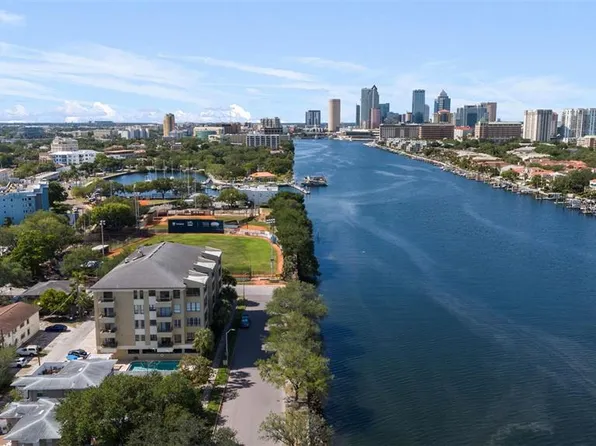 1 Barbados Ave APT 2D, 