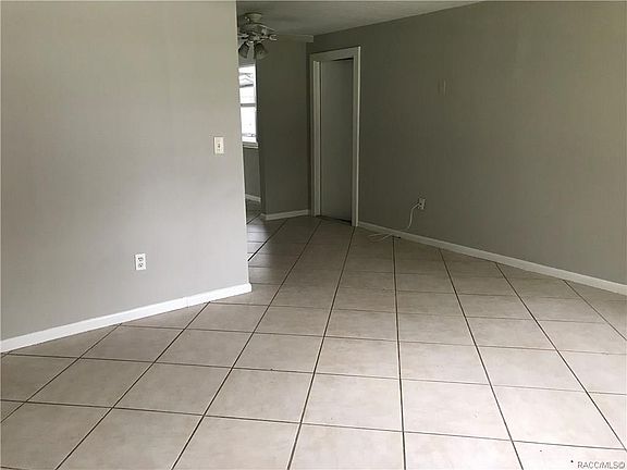 4th image of 9221 N Fawn Way