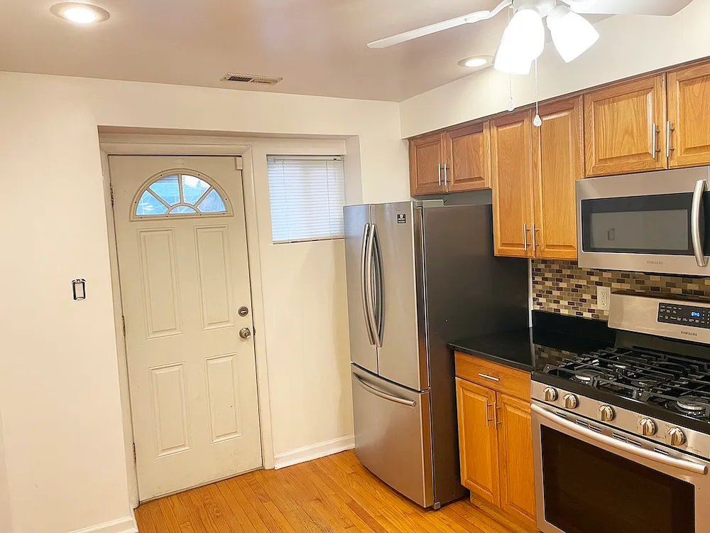 2433 Manton Street - 1 — Photo 3